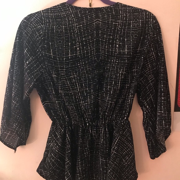 Business Casual Top - Picture 5 of 6